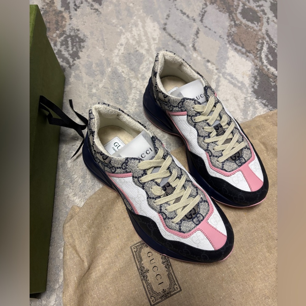 New Gucci Women's GG Rhyton sneaker  Beige /Blue supreme size 36
